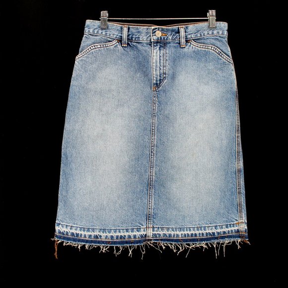 Vintage GAP Denim Skirt Light Wash Raw Hem Western Stitch100% Cotton No Stretch - Picture 1 of 12